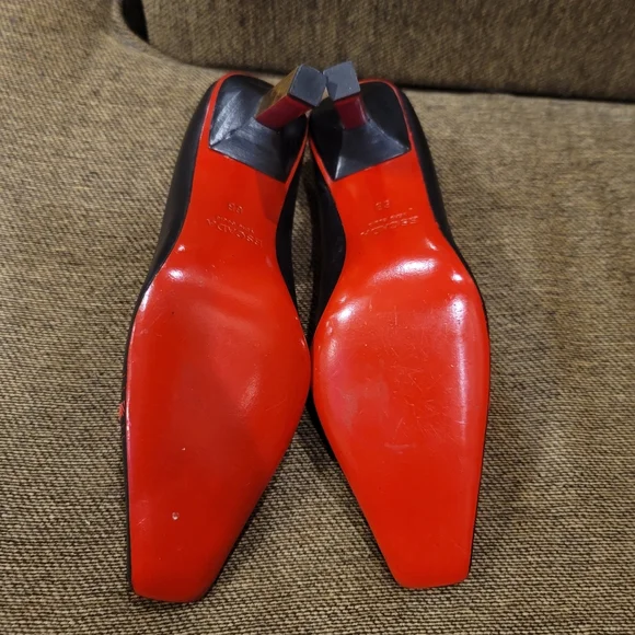 Escada Black and Red Square Toed Heels size 6B - Picture 8 of 9